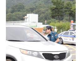 김철문 경북경찰청장, 안전한 고속도로 조성을 위한 음주단속 현장 점검 기사 이미지