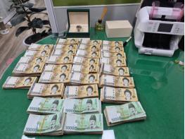 경북경찰, 3,100억 원대 도박사이트 자금세탁 일당 8명 검거 기사 이미지
