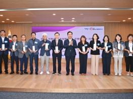 경북도 살림살이 살린 모범납세자와 우수 시군 표창 기사 이미지
