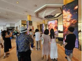 경북도의 특별전시 ‘빛으로 피어나는 신라’에 탄성 쏟아져 기사 이미지