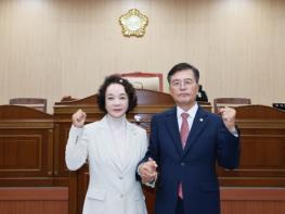 청송군의회, 제288회 임시회서 신임 의장단 선출 기사 이미지