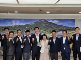 황병직 영주시장·경북도의원 한뜻…경북도 찾아  미래 핵심사업 지원 건의 기사 이미지