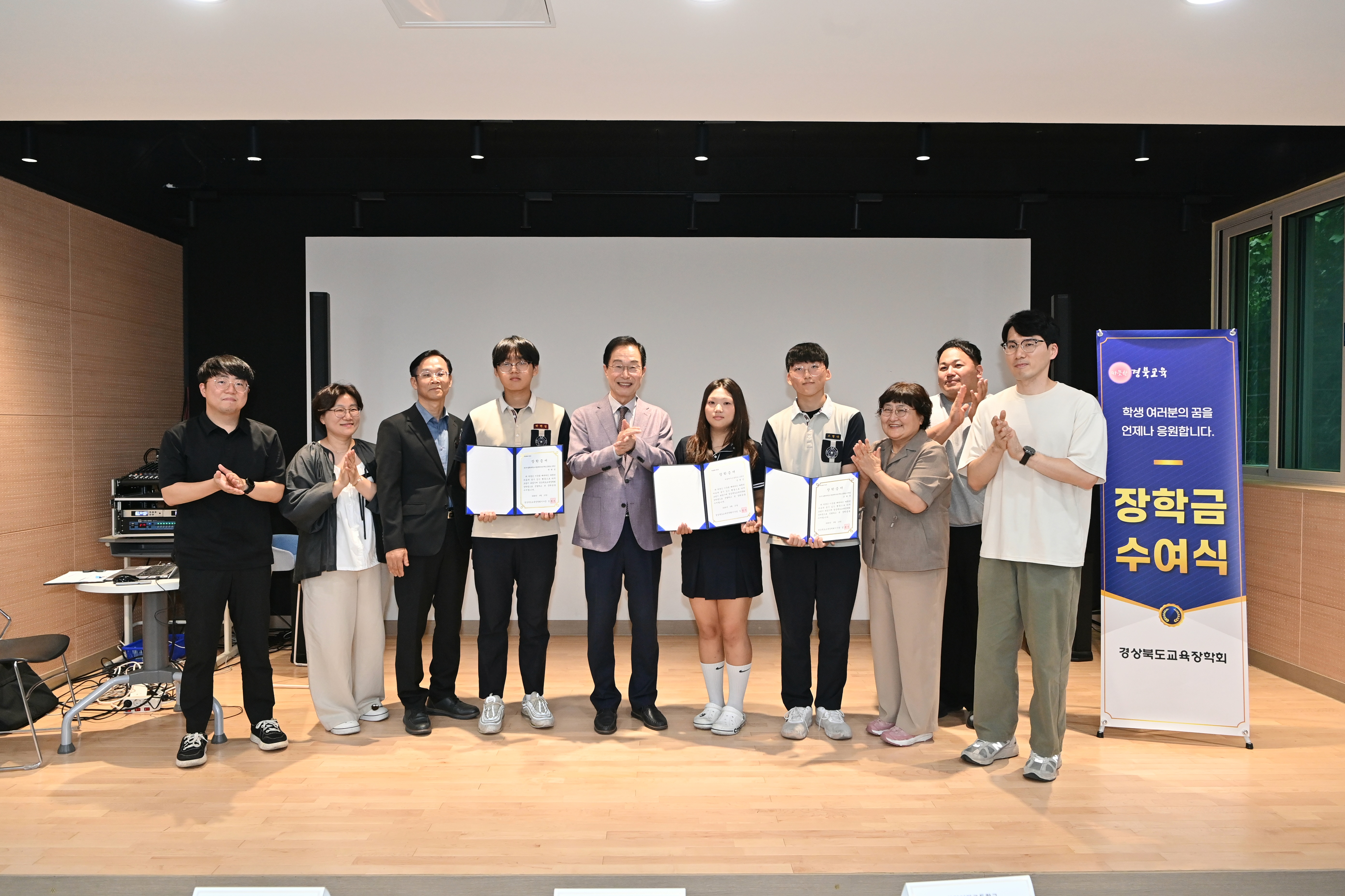 이미지1