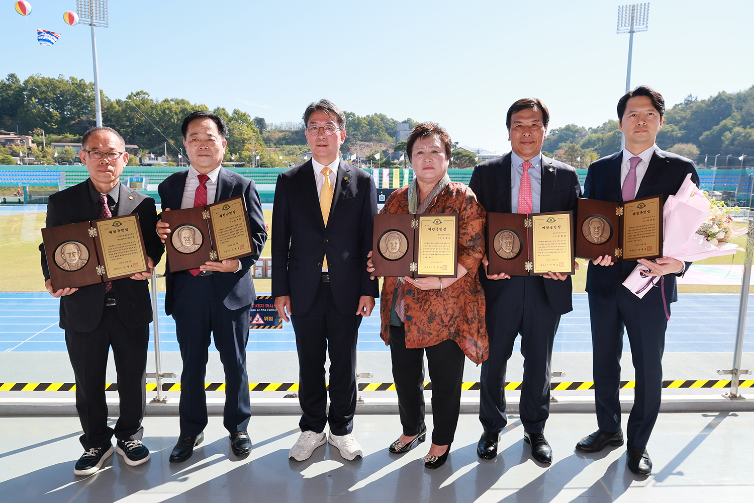 이미지1