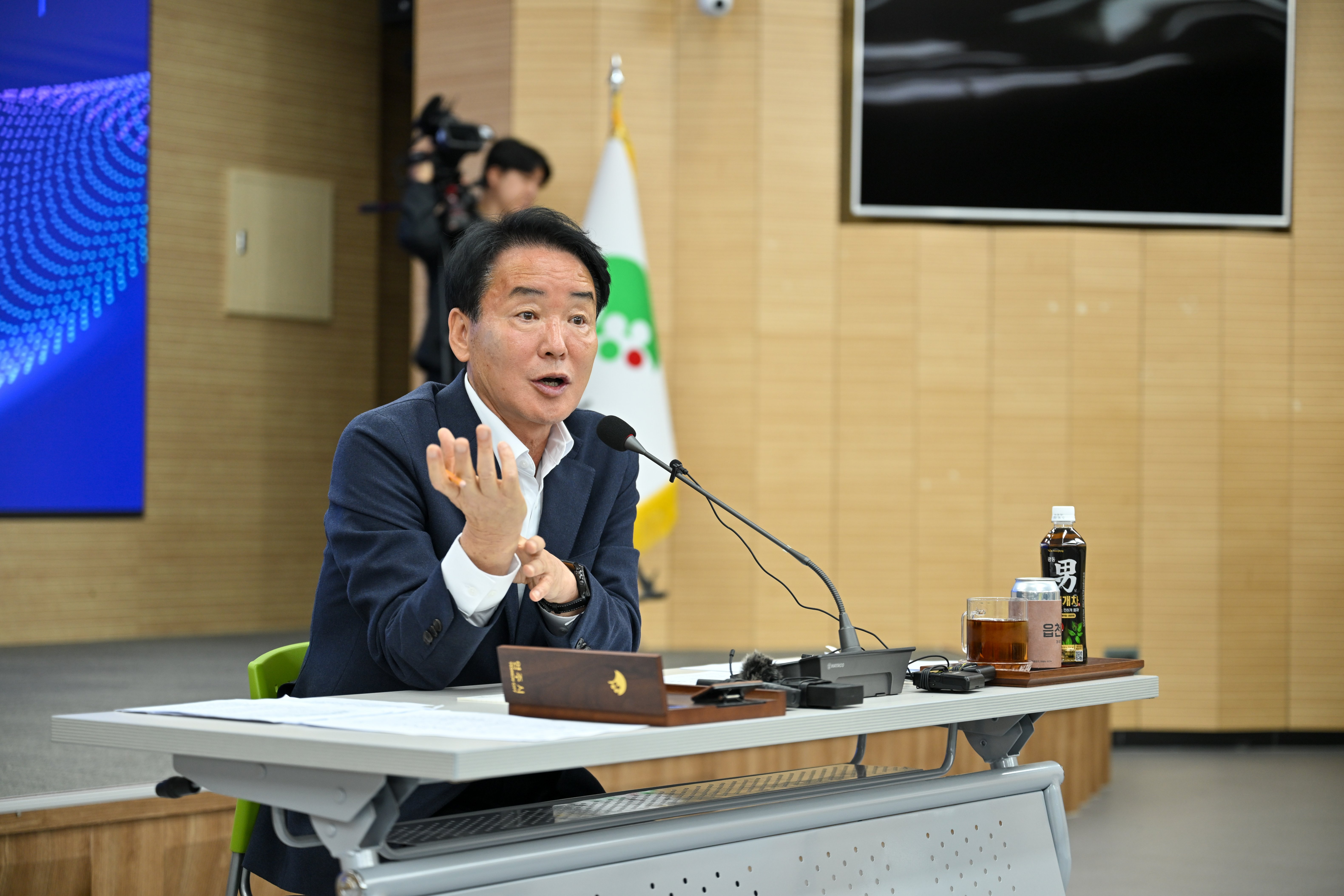 이미지1